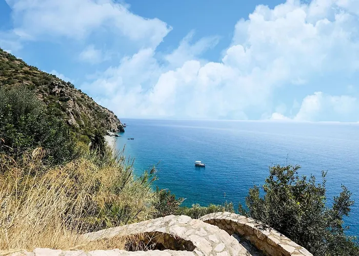 빌라 In Near Kissakas Pera Melana