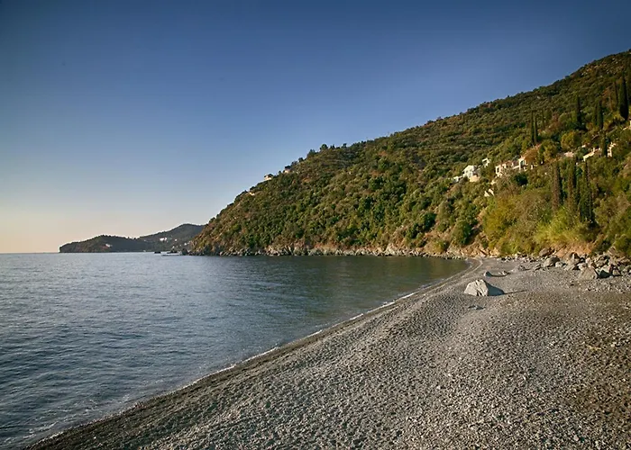 빌라 In Near Kissakas *